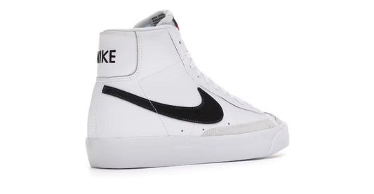 Nike Blazer Mid 77 Blanco Negro (para escolares)