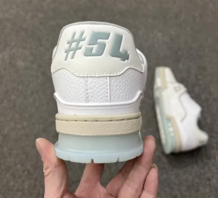 Louis Vuitton Zapatillas Blanco Gris Signature