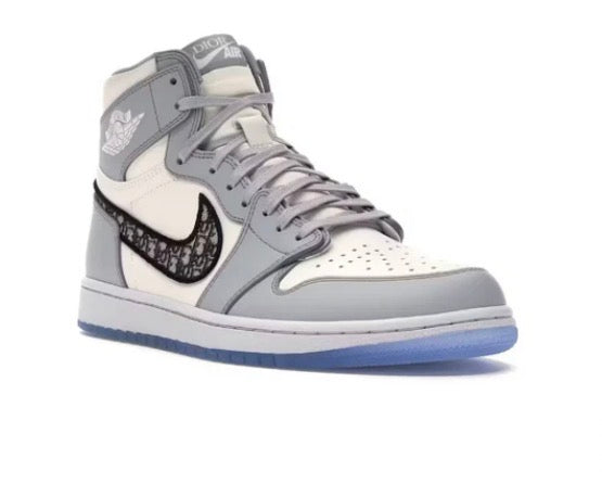 Jordan 1 Dior
